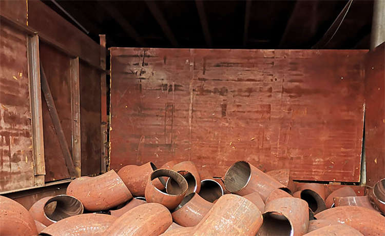 377-6mm螺旋焊管，東莞英德螺旋管，D2700螺旋管，鋼材場(chǎng)丁字焊管加工廠家