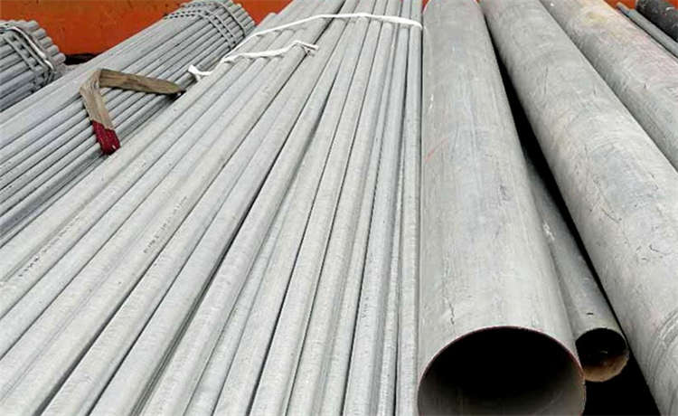 820-12螺旋鋼管，桂林dn2400mm螺旋管，914mm螺旋管，10mm螺旋鋼管價格