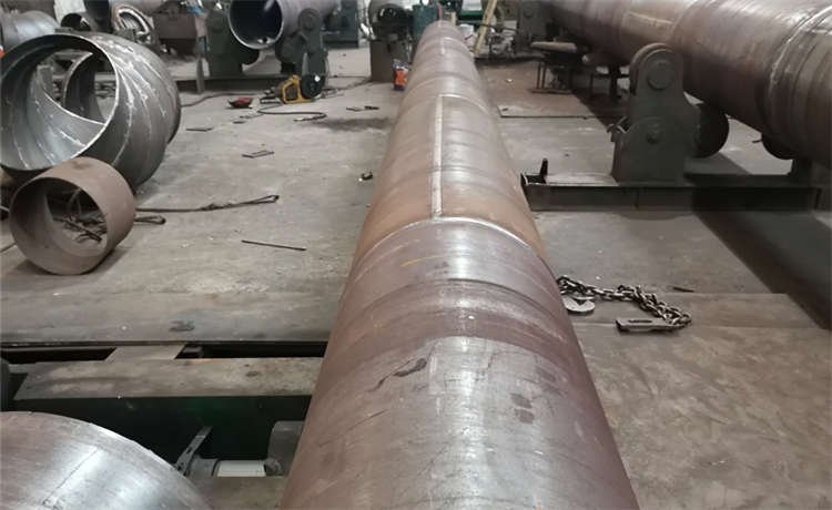 內徑400mm螺旋焊管，欽州1620螺旋焊管，1700mm螺旋鋼管，鋼材場供水鋼管廠家