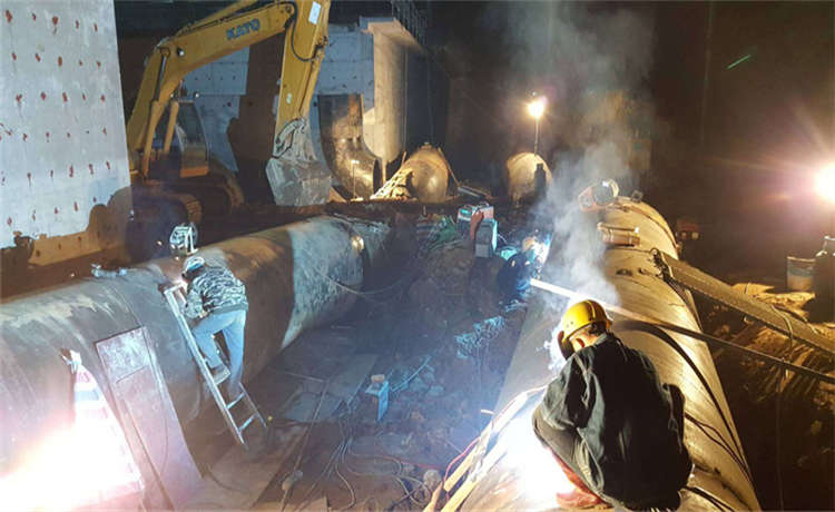 1000-10-12-14-16-18-20mm鋼立柱，2620mm鋼護筒，1920-10-12-14-16mm螺旋鋼管，1000螺旋鋼管